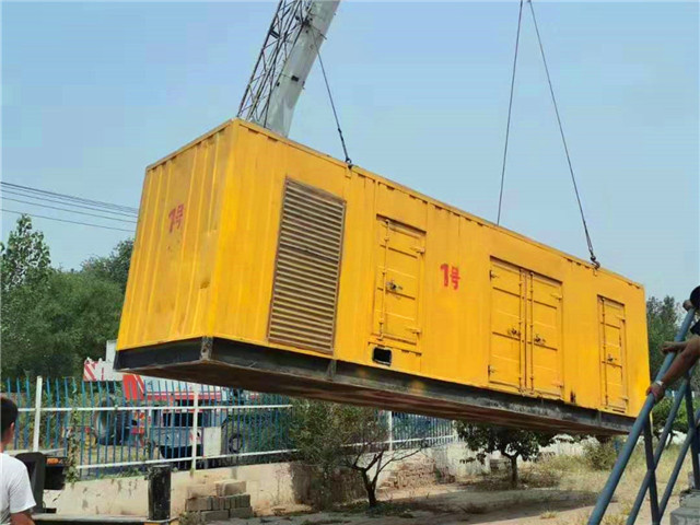 阿拉善300KW柴油发电机组油耗是多少？