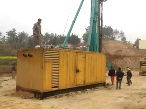 阿拉善如何判断水冷式机油散热器密封件是否需要更换？